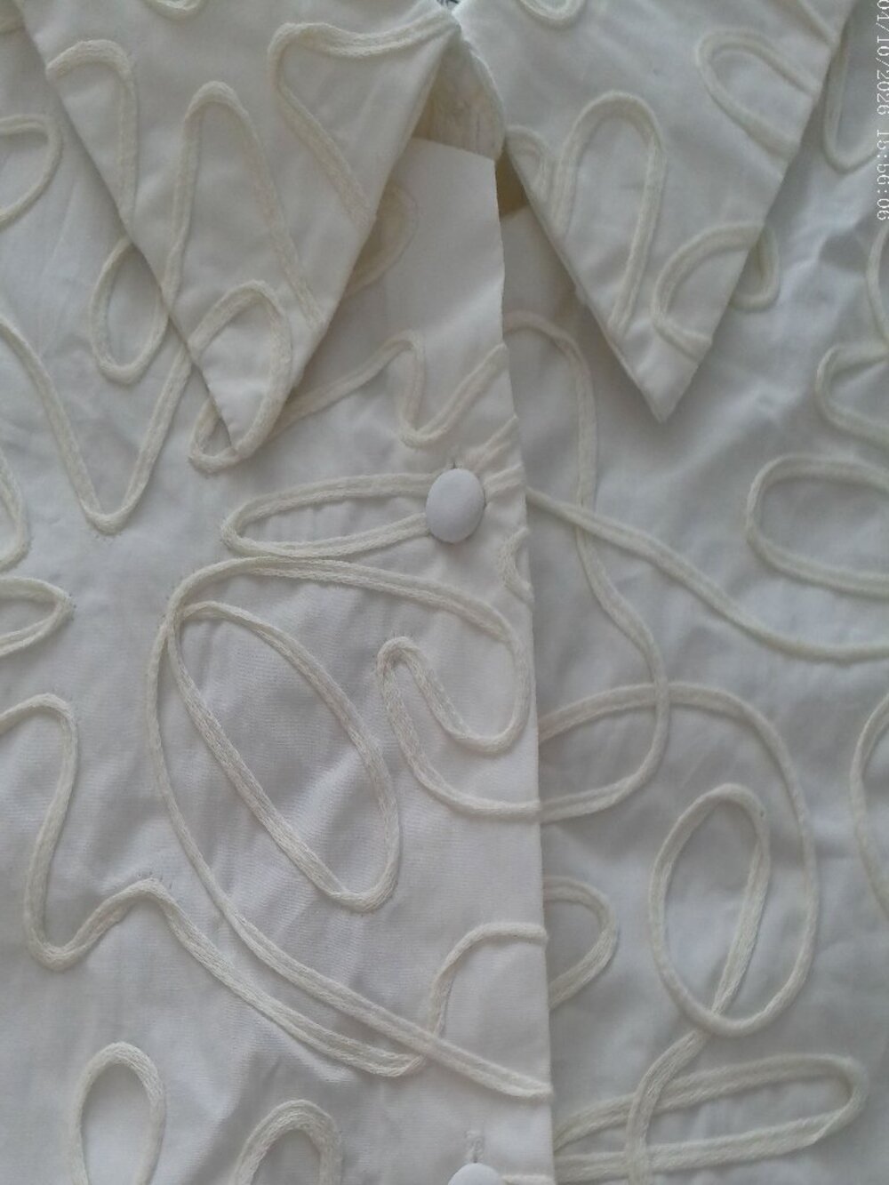 WYNNE COLLECTION NWT Lg Slve Button Up Cream w/All Decorative Applique Blouse 1X - Picture 5 of 12